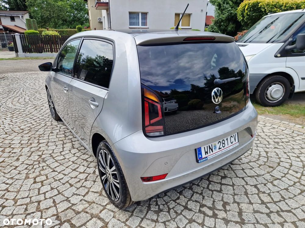 Volkswagen up! high - 13