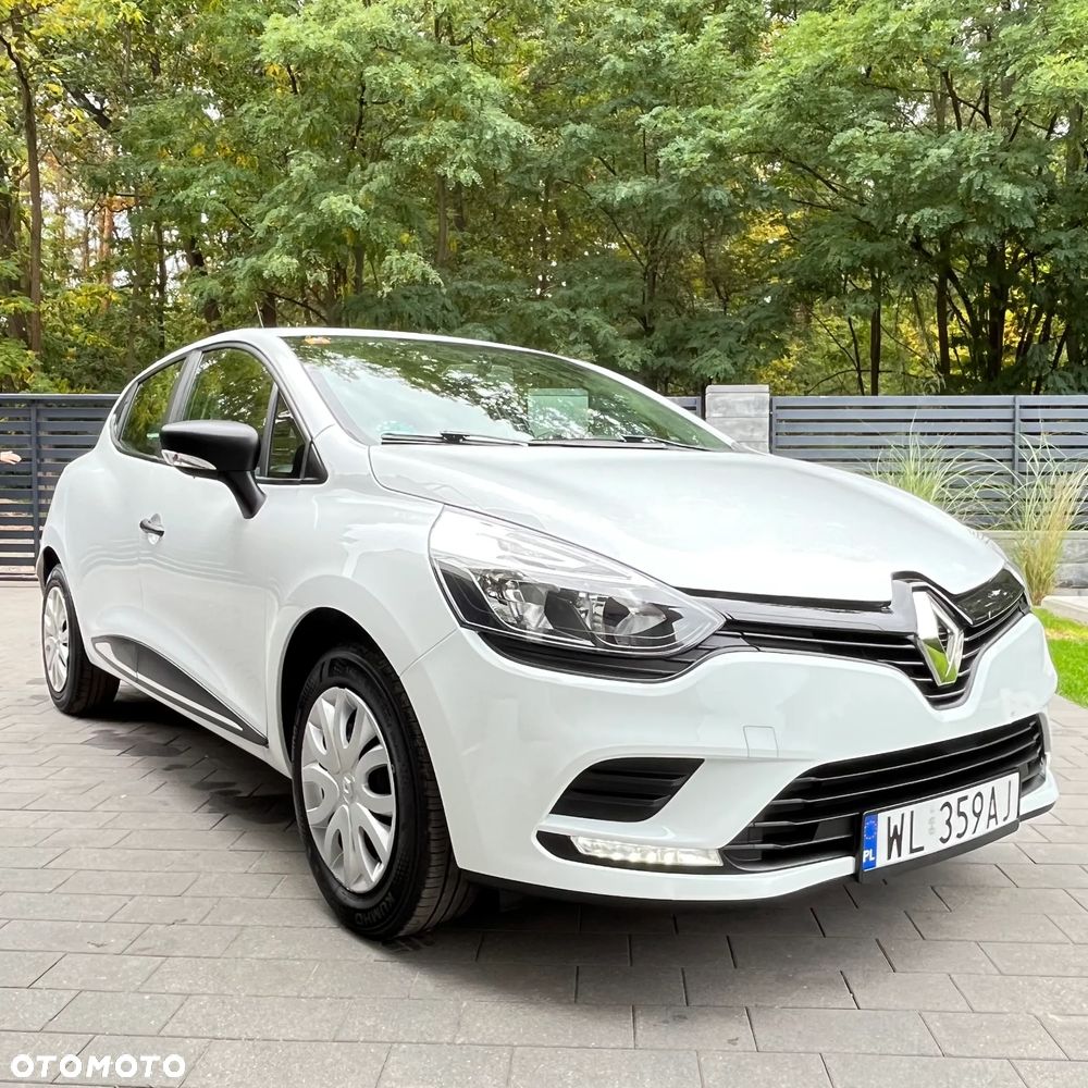 Renault Clio - 8