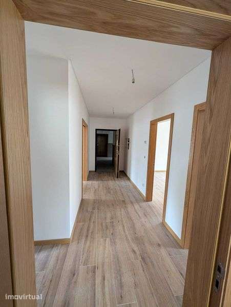 Apartamento T3 Novo - Grande imagem: 2/11