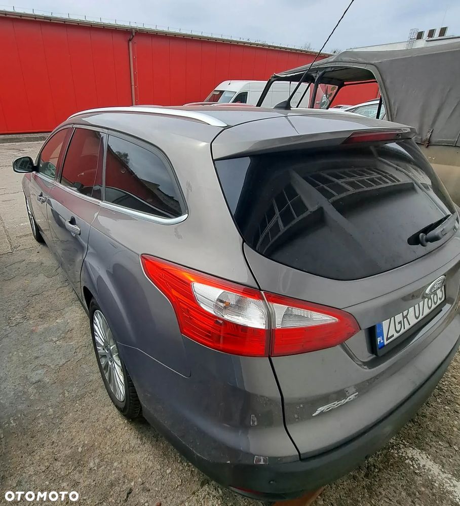 Ford Focus 1.6 EcoBoost Titanium - 4