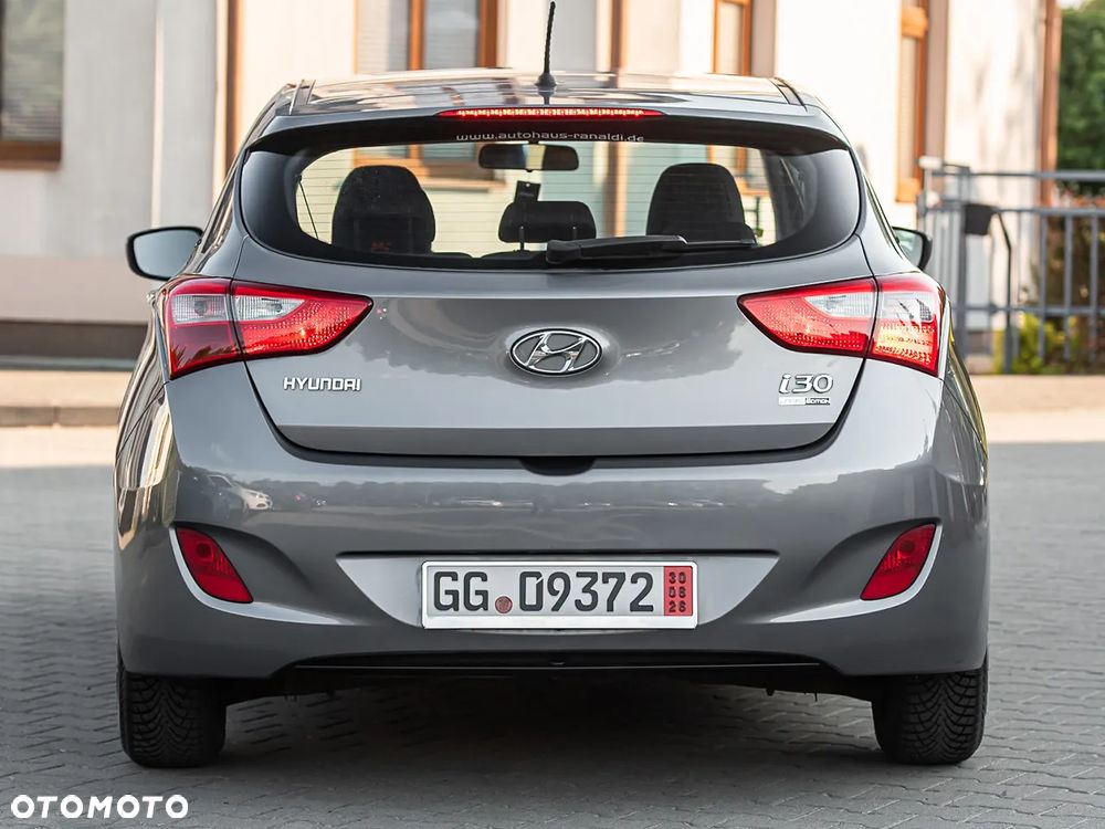 Hyundai i30 1.4 Trend - 10