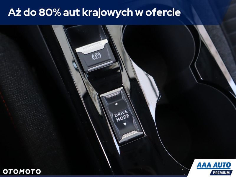 Peugeot 208 - 14
