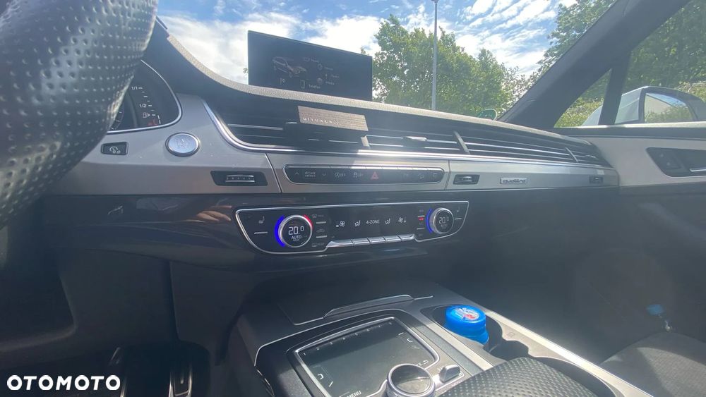 Audi Q7 3.0 TDI ultra Quattro Tiptronic - 22