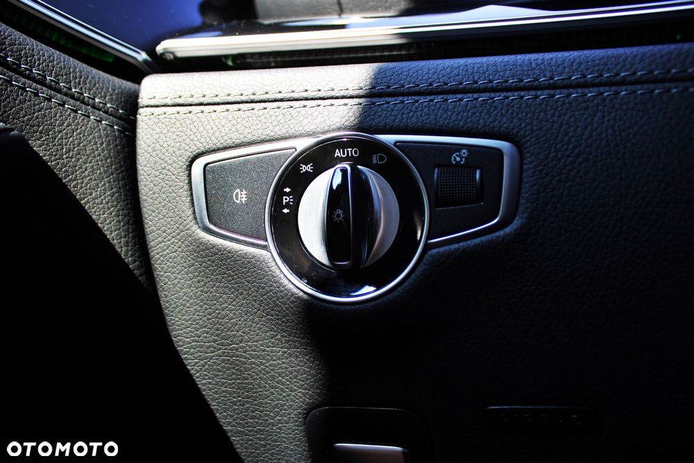 Mercedes-Benz AMG GT 43 4-Matic+ - 19