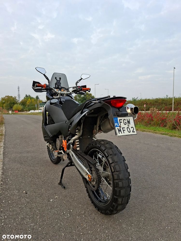 KTM Adventure - 16