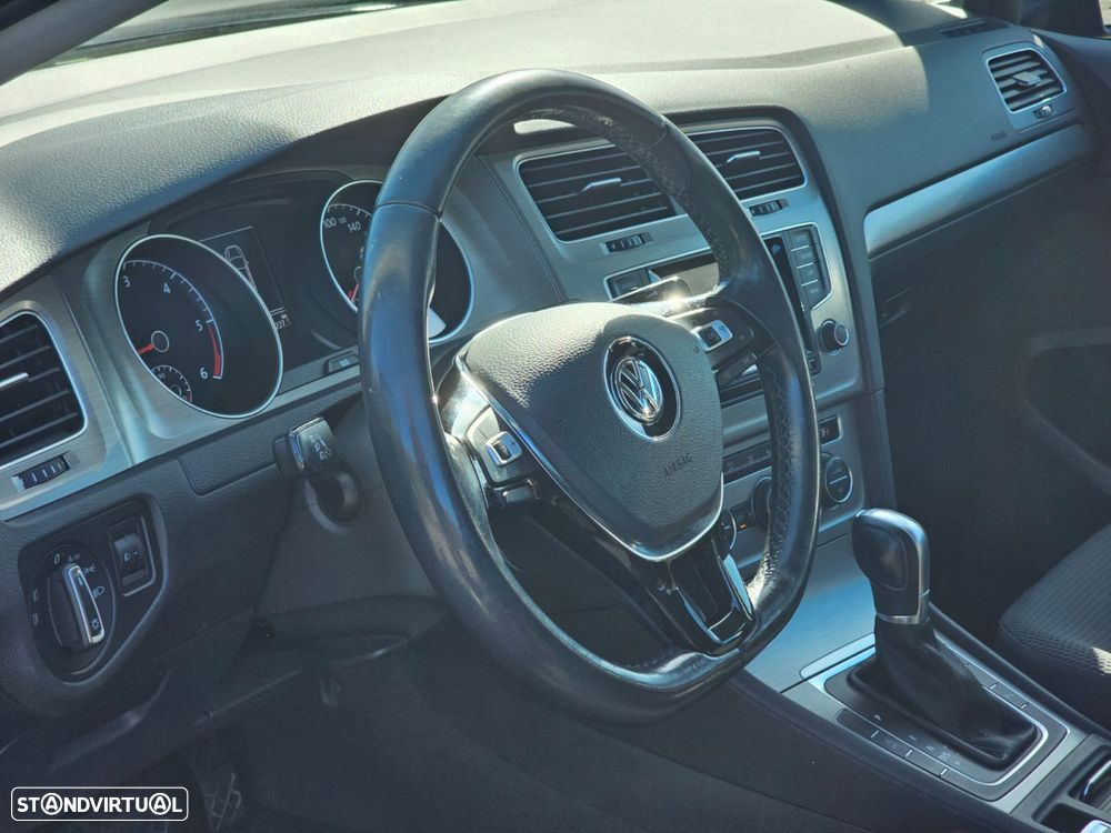 VW Golf Variant 1.6 TDi Confortline DSG - 9