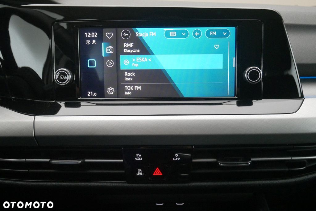 Volkswagen Golf - 10