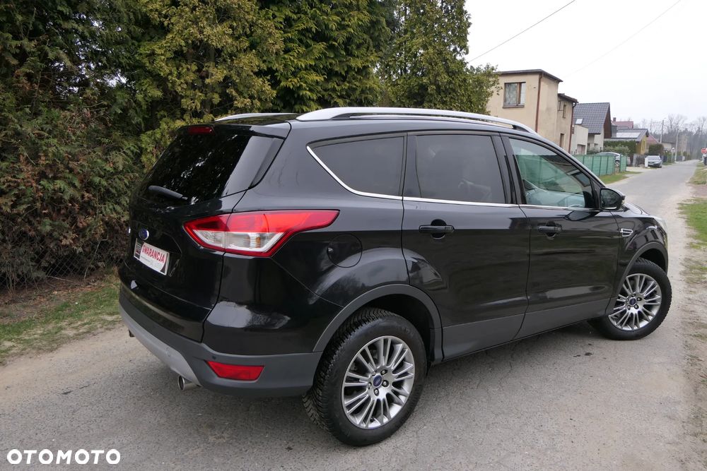 Ford Kuga 2.0 TDCi 2x4 Titanium - 9