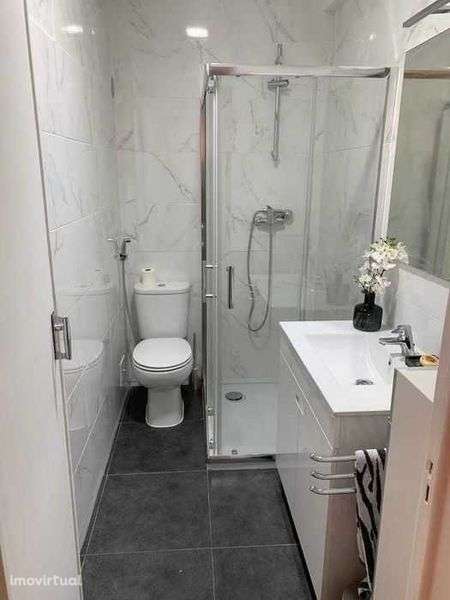 Lisboa - T2 mobilado em Amoreiras - Grande imagem: 5/6