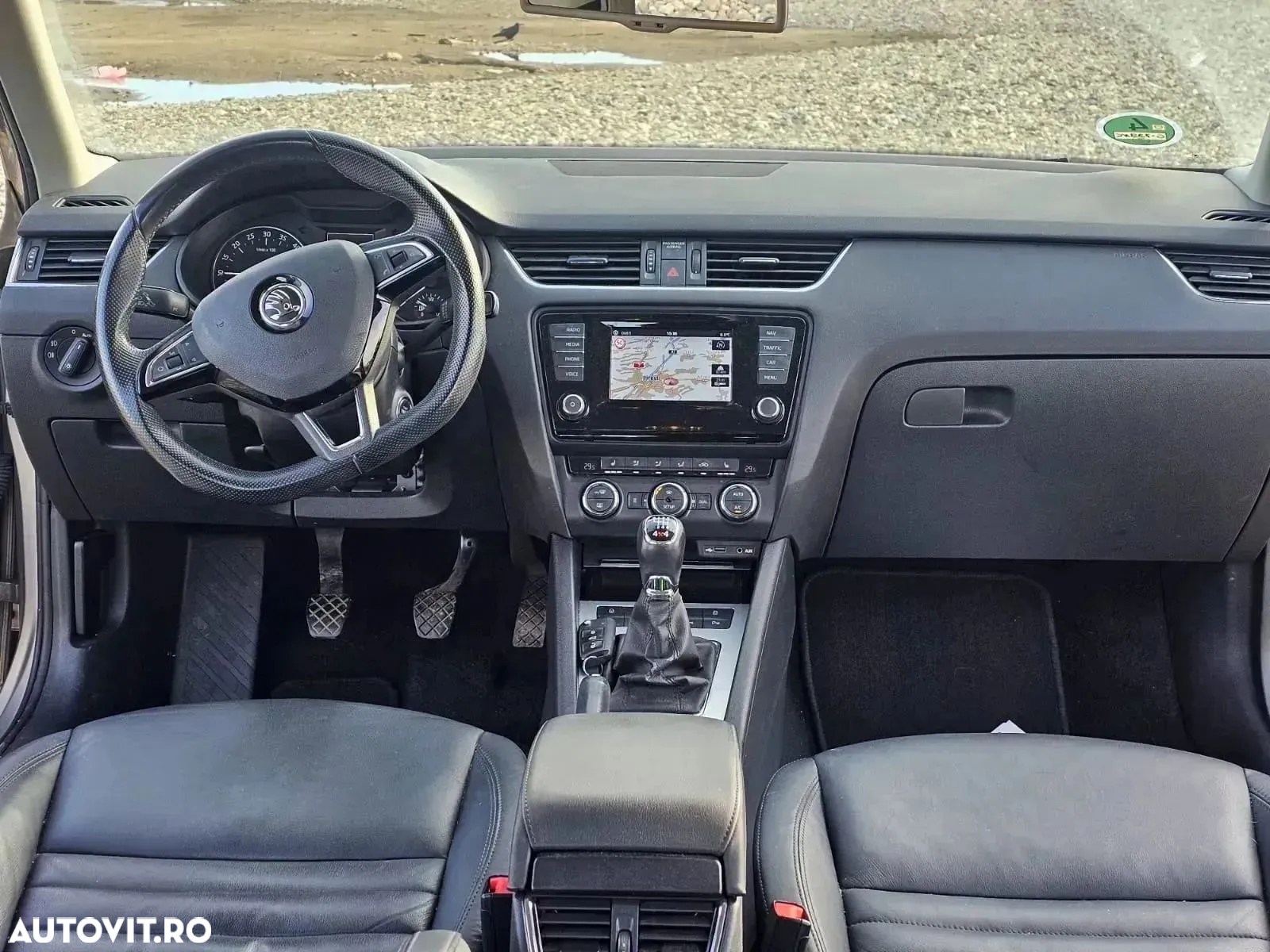 Skoda Octavia 1.6 TDI 4X4 AMBITION - 12