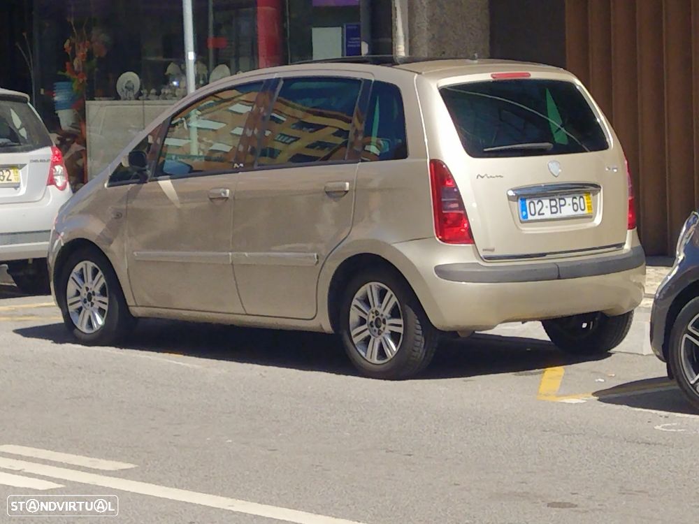 Lancia Musa 1.3 16V M-jet Oro Executive - 1