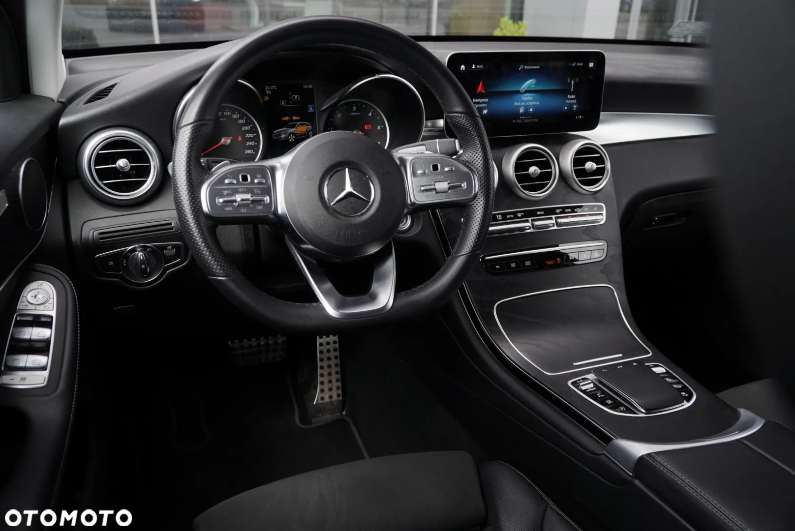 Mercedes-Benz GLC 200 d 4-Matic Business Edition - 28