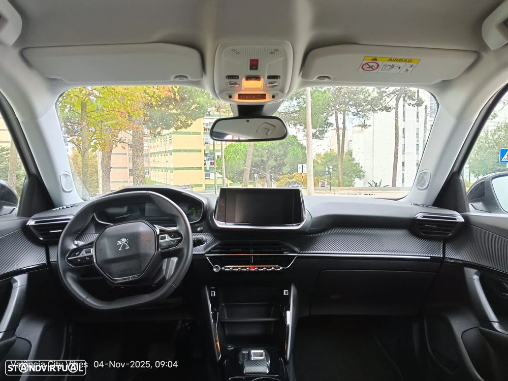 Peugeot e-2008 50 kWh Active Pack - 11