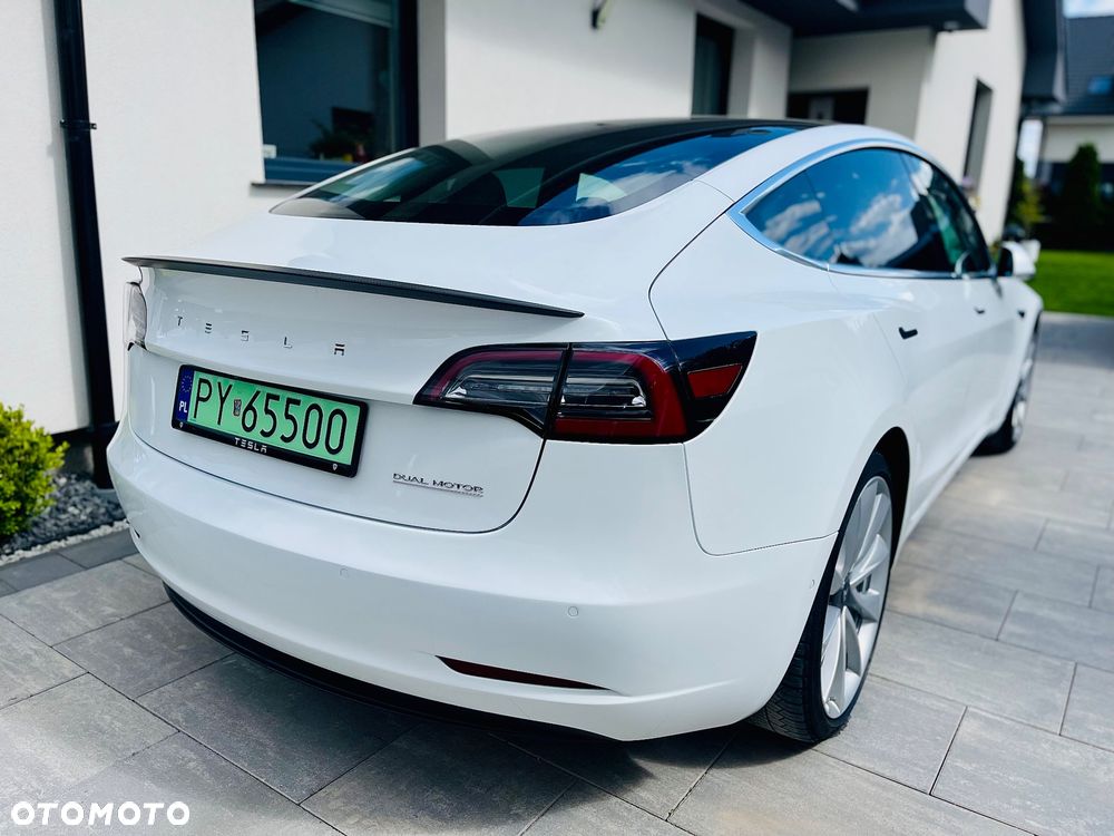 Tesla Model 3 Langstreckenbatterie Allradantrieb Dual Motor Performance - 5