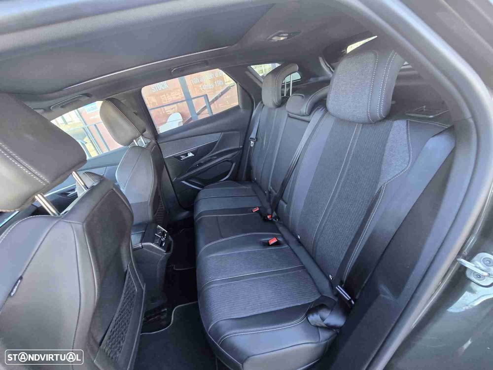 Peugeot 3008 1.6 Hybrid4 GT Line e-EAT8 - 9