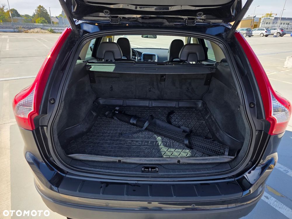 Volvo XC 60 DRIVe Summum - 26