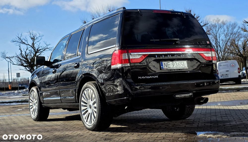 Lincoln Navigator - 10