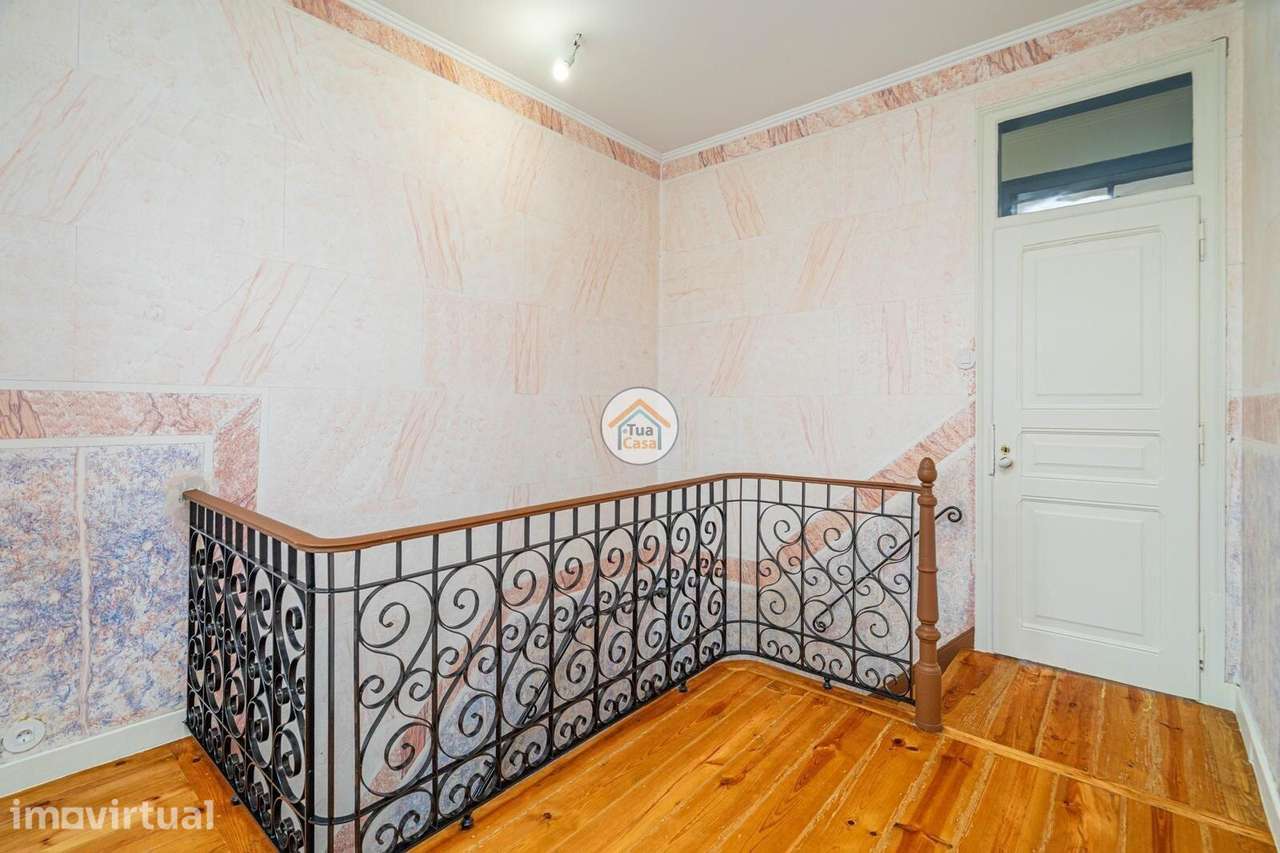 Andar Moradia T2 com Espaço Exterior Localizada na Vila do Torrão, Con - Grande imagem: 5/24