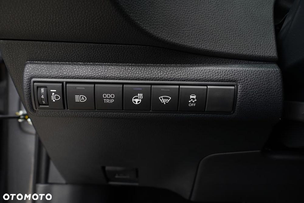 Toyota Corolla 1.8 Hybrid Comfort - 16