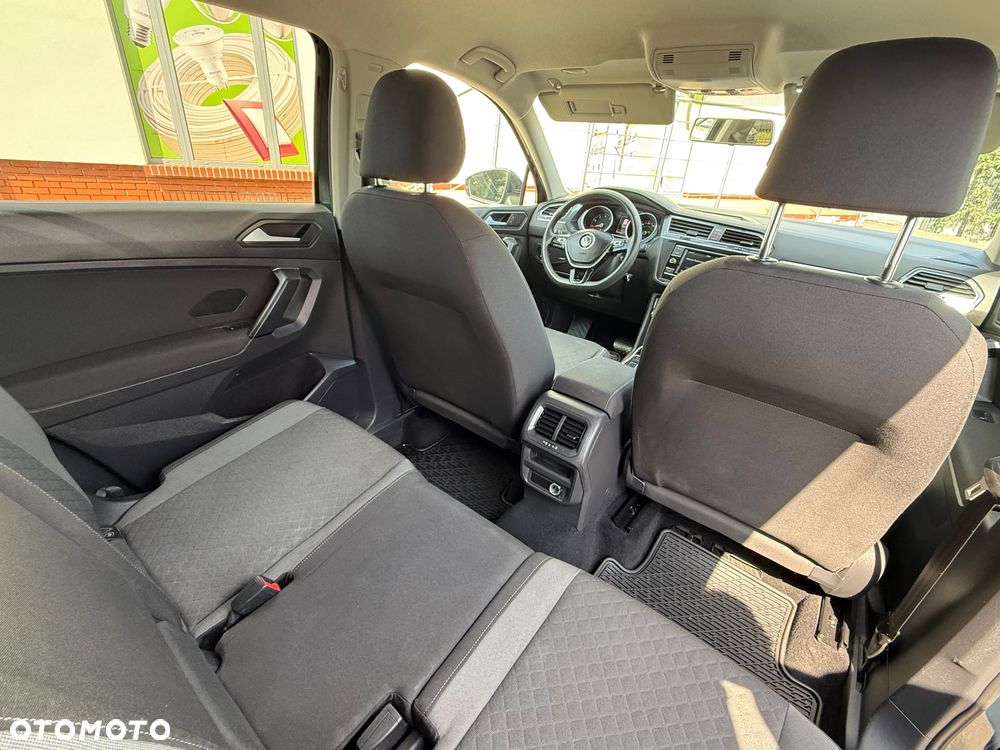 Volkswagen Tiguan Allspace 2.0 TSI 4Mot Comfortline DSG 7os - 14