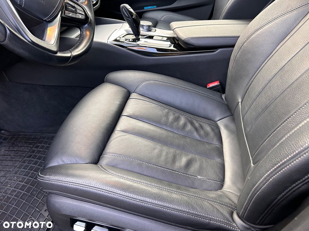 BMW Seria 5 520d Efficient Dynamics Edition Luxury Line - 21