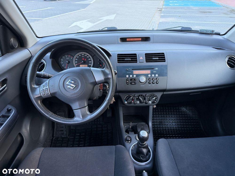 Suzuki Swift - 24