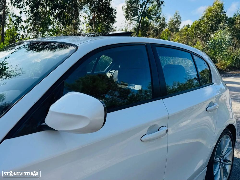 BMW 118 d Pack M - 3