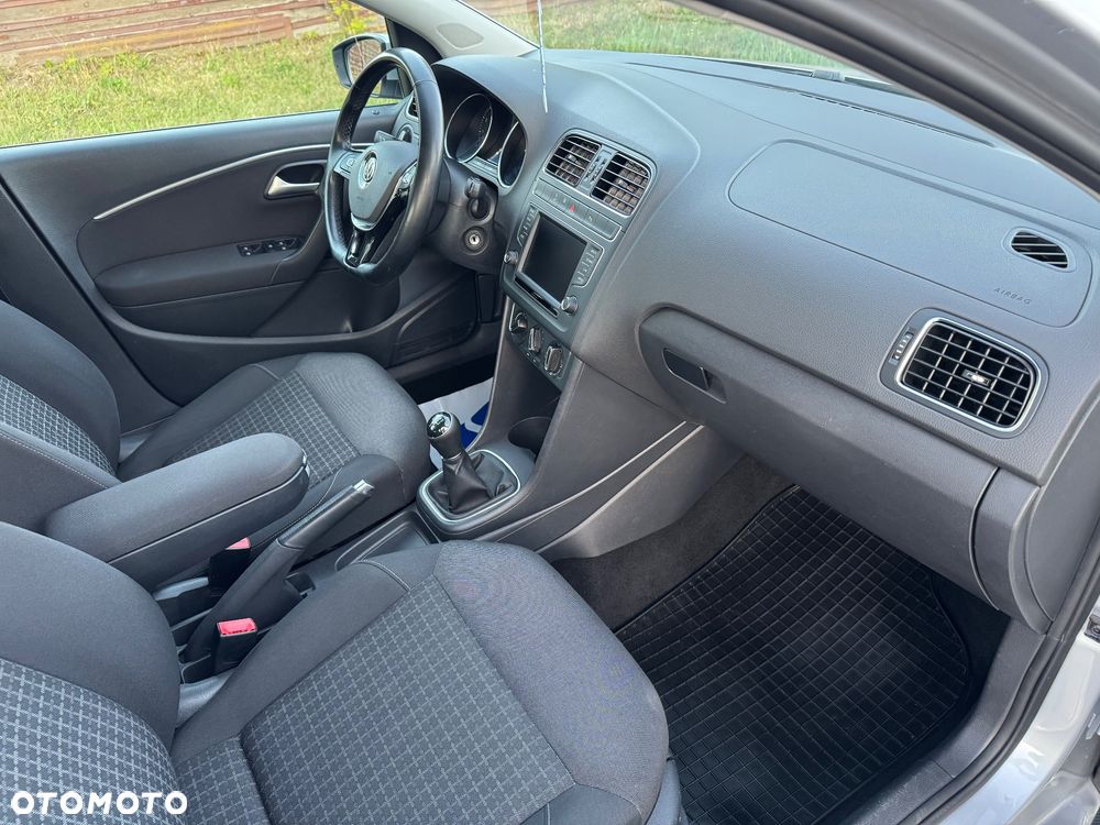Volkswagen Polo - 27