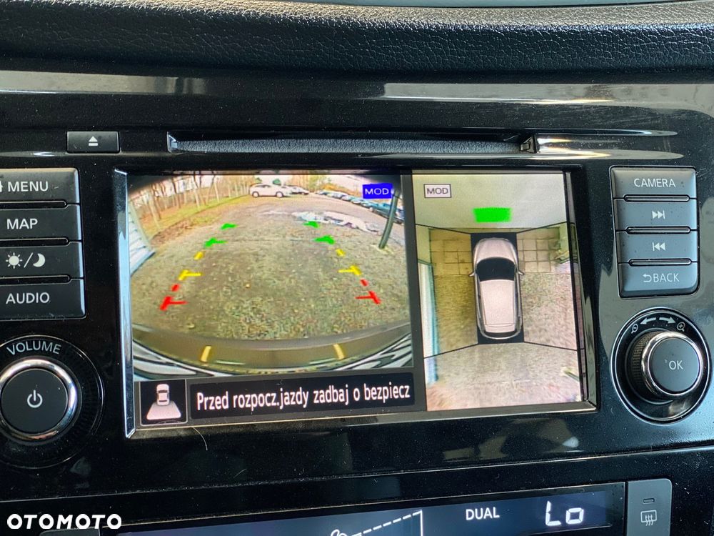 Nissan Qashqai 1.3 DIG-T TEKNA - 25