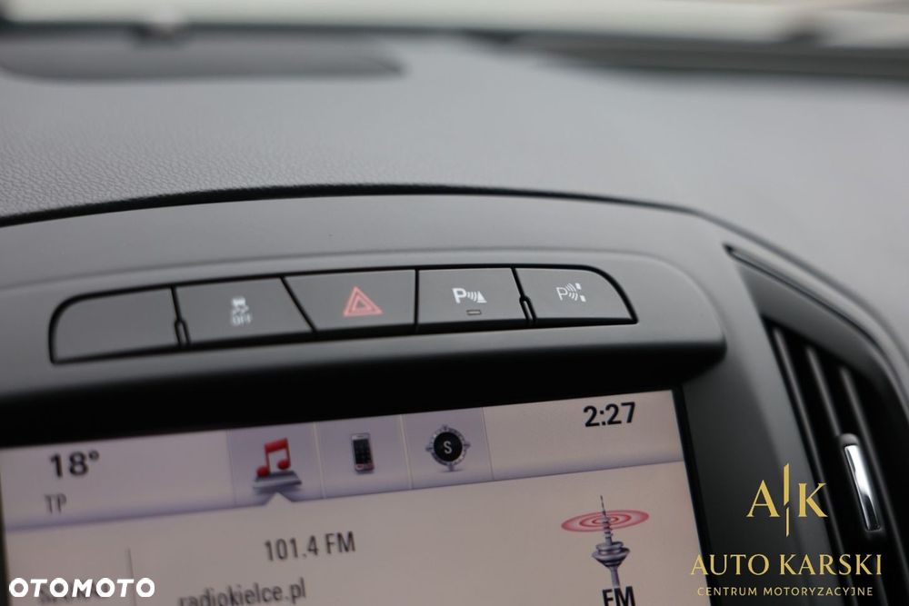 Opel Insignia - 35