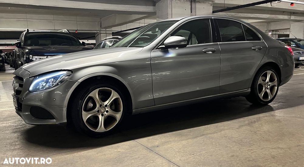 Mercedes-Benz C 200 4MATIC Aut. - 3
