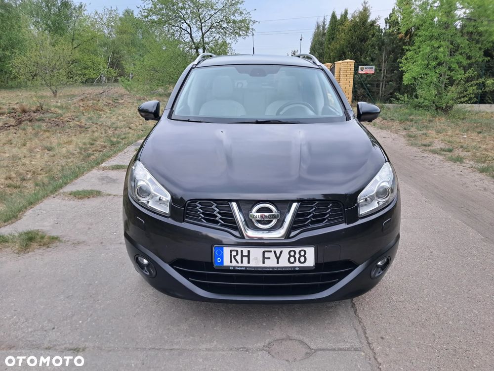 Nissan Qashqai+2 2.0 4x4 Tekna Premium - 2