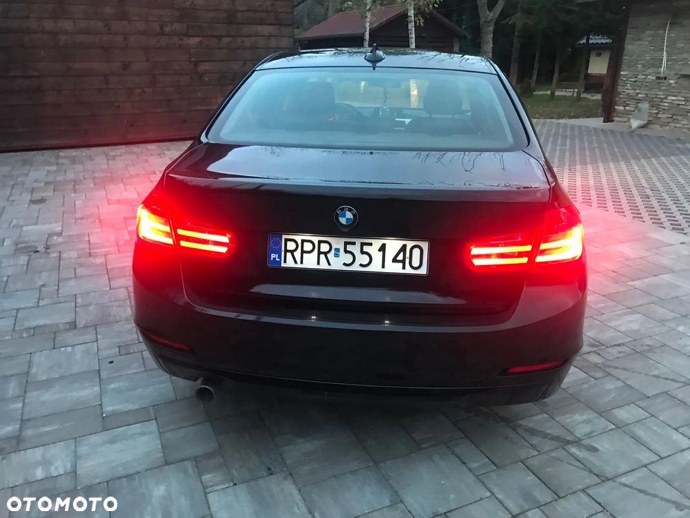 BMW Seria 3 320d - 6