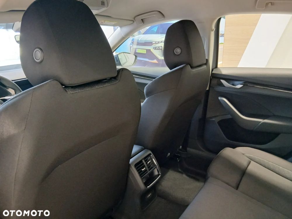 Skoda Octavia 1.5 TSI mHEV Drive Essence DSG - 7