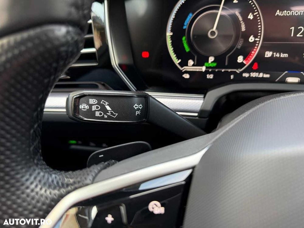 Volkswagen Touareg - 24