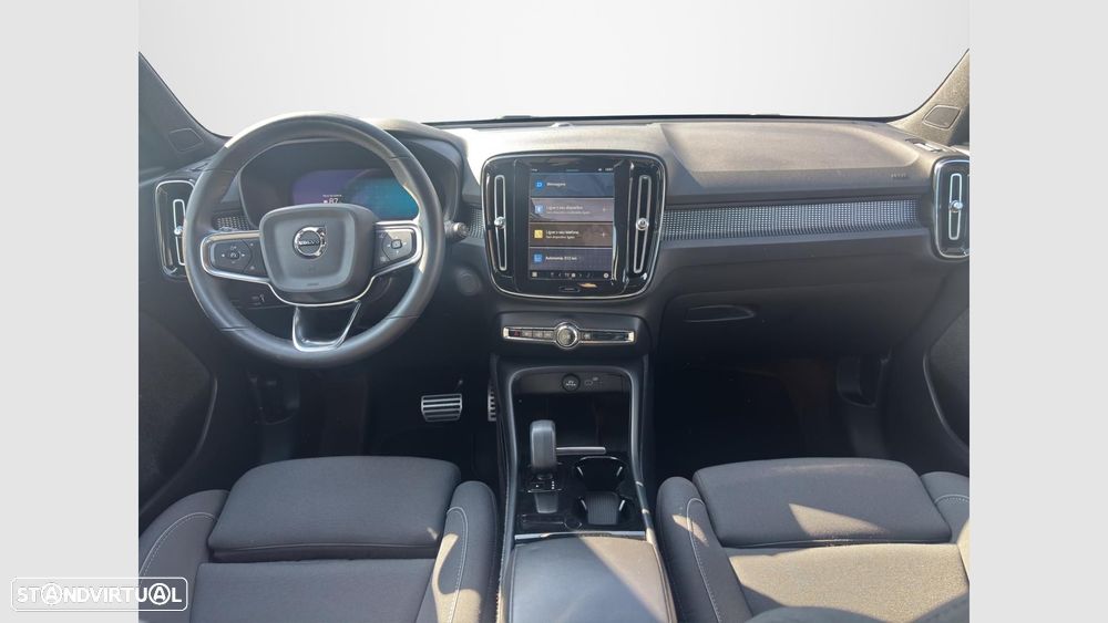 Volvo XC 40 Recharge Core - 15