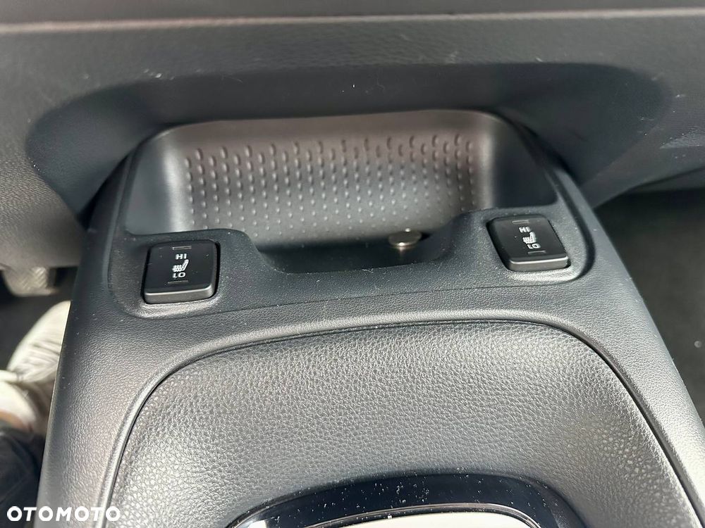 Toyota Corolla 1.5 Comfort - 7