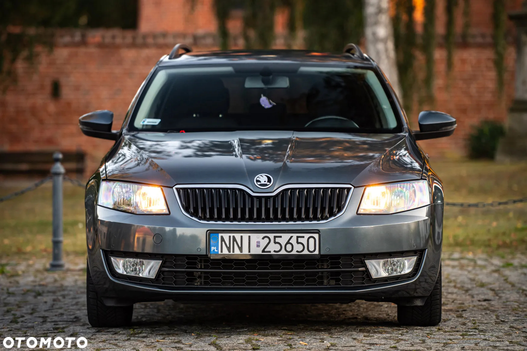 Skoda Octavia 2.0 TDI Ambition DSG - 2