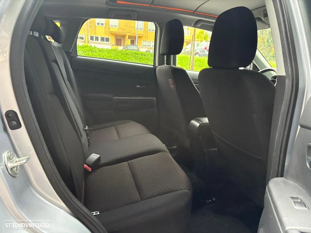 Mitsubishi ASX 1.6 MIVEC Intense - 20