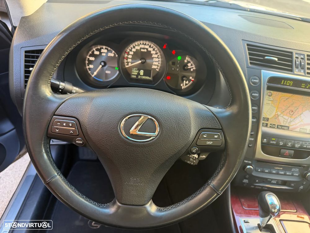 Lexus GS 450h - 13