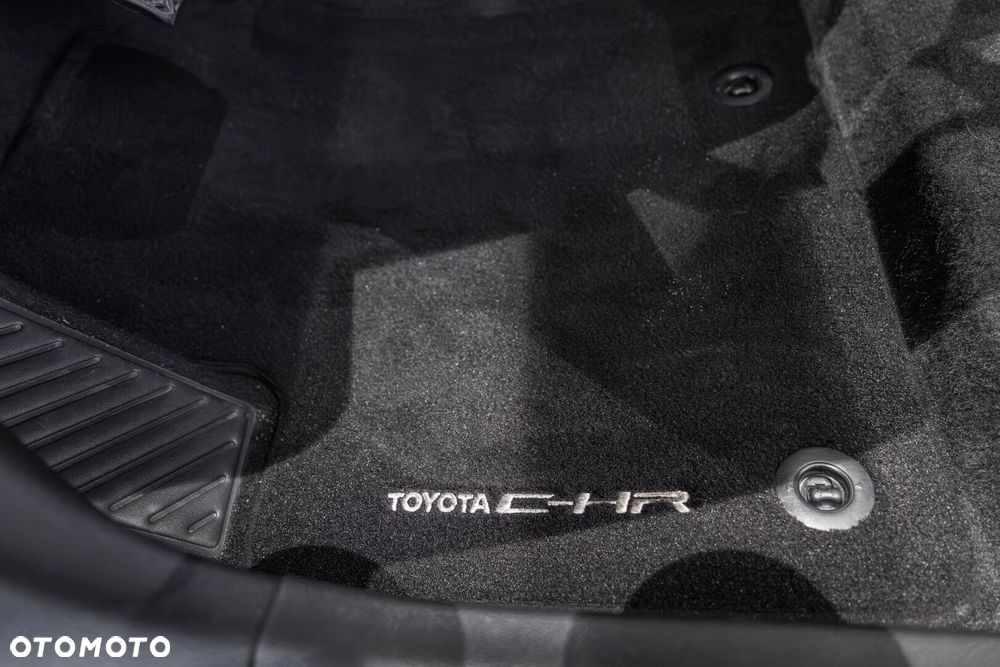 Toyota C-HR - 30