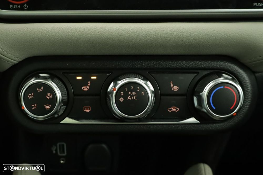 Nissan Micra 1.0 IG-T N-Design Black CVT - 12