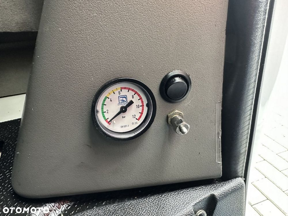 Renault MASTER PLANDEKA 10 PALET WEBASTO TEMPOMAT LEDY PNEUMATYKA KLIMATYZACJA  165KM - 27