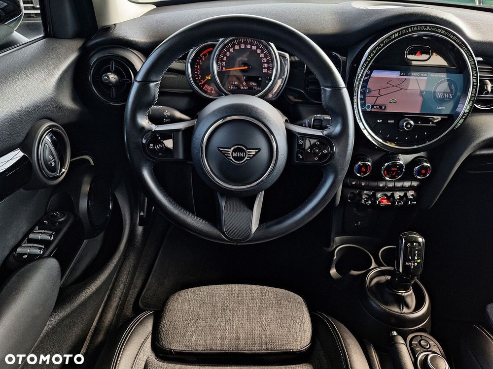 MINI Cooper - 24