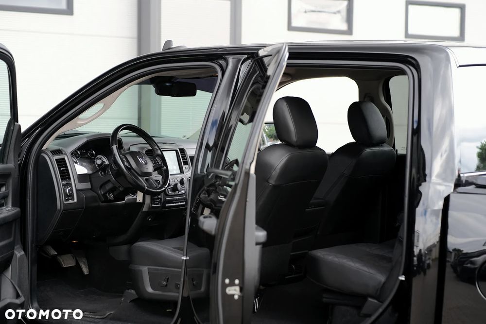 Dodge RAM - 22
