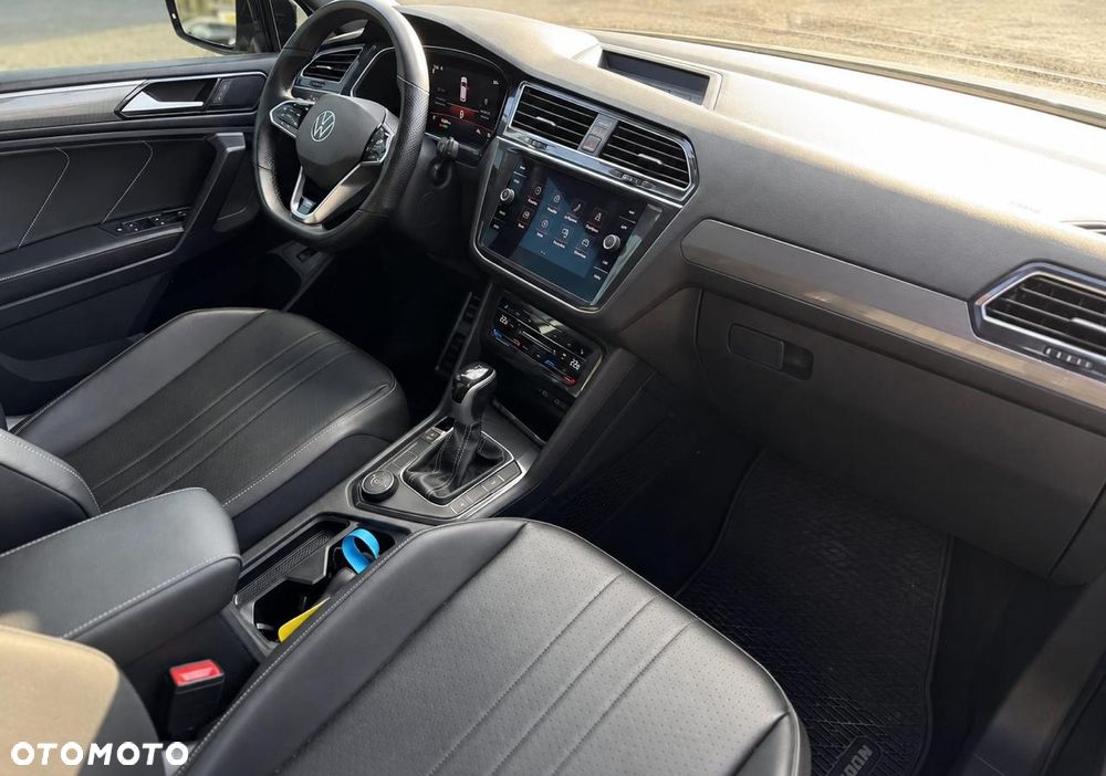 Volkswagen Tiguan - 8