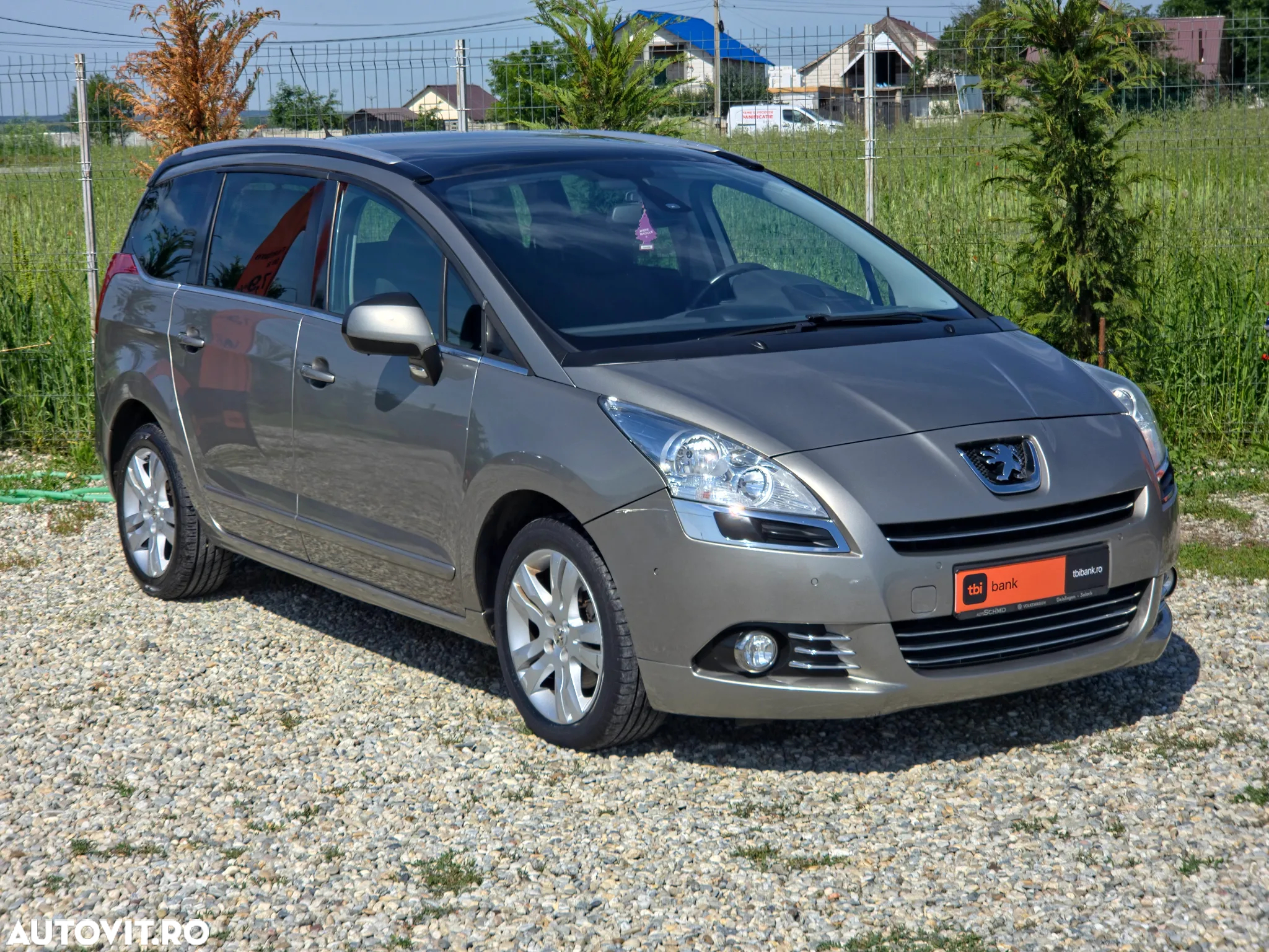 Peugeot 5008 155 THP Family Plus - 2