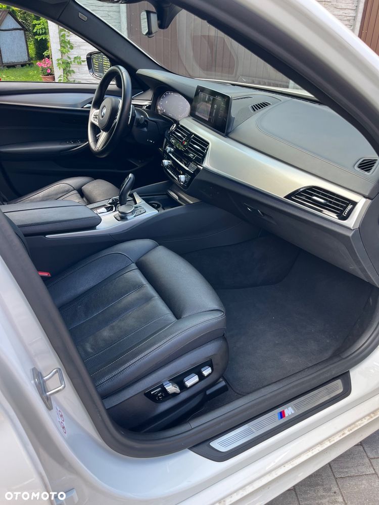 BMW Seria 5 530d - 11
