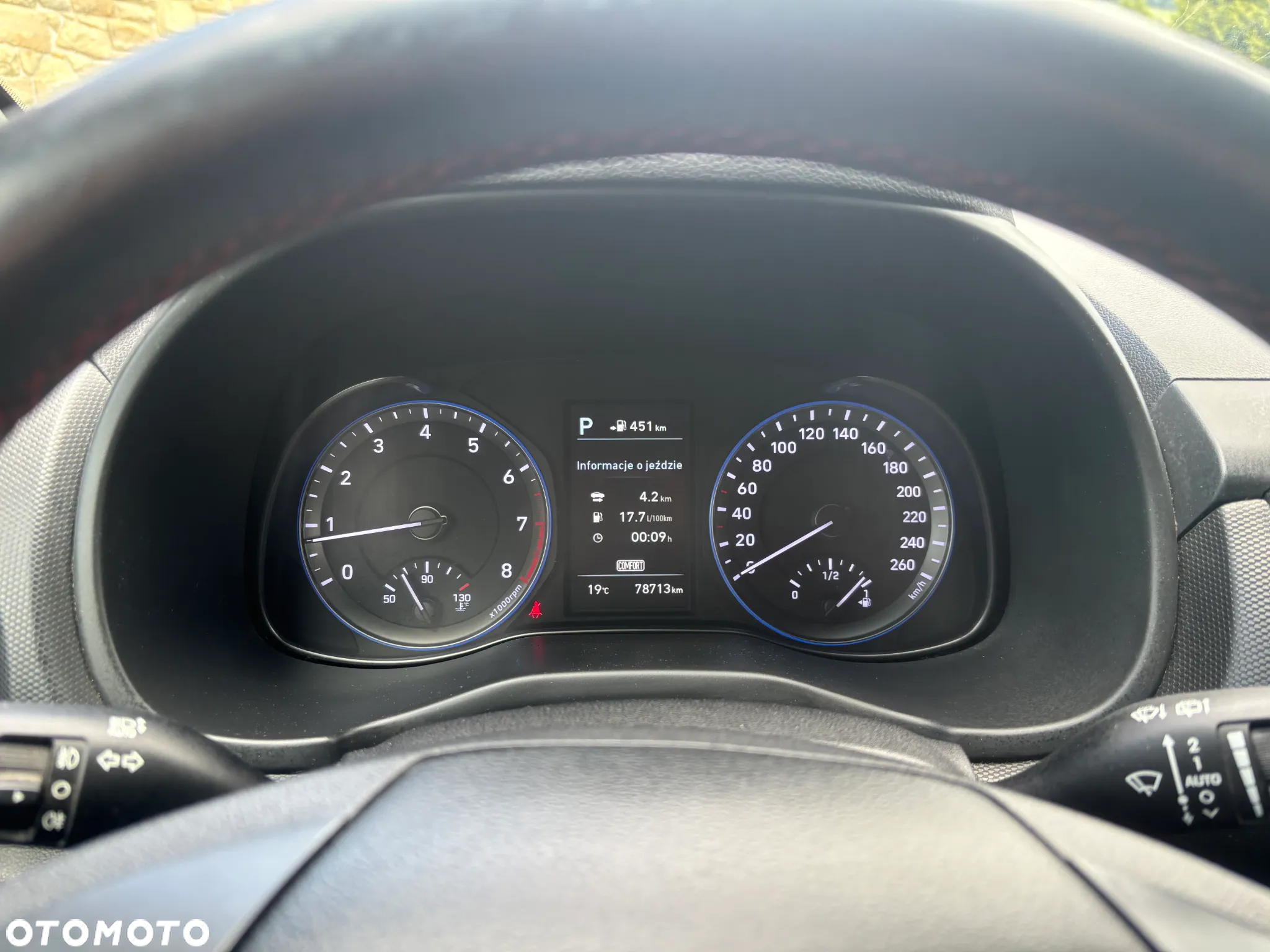 Hyundai Kona 1.6 T-GDI Premium 4WD DCT - 11
