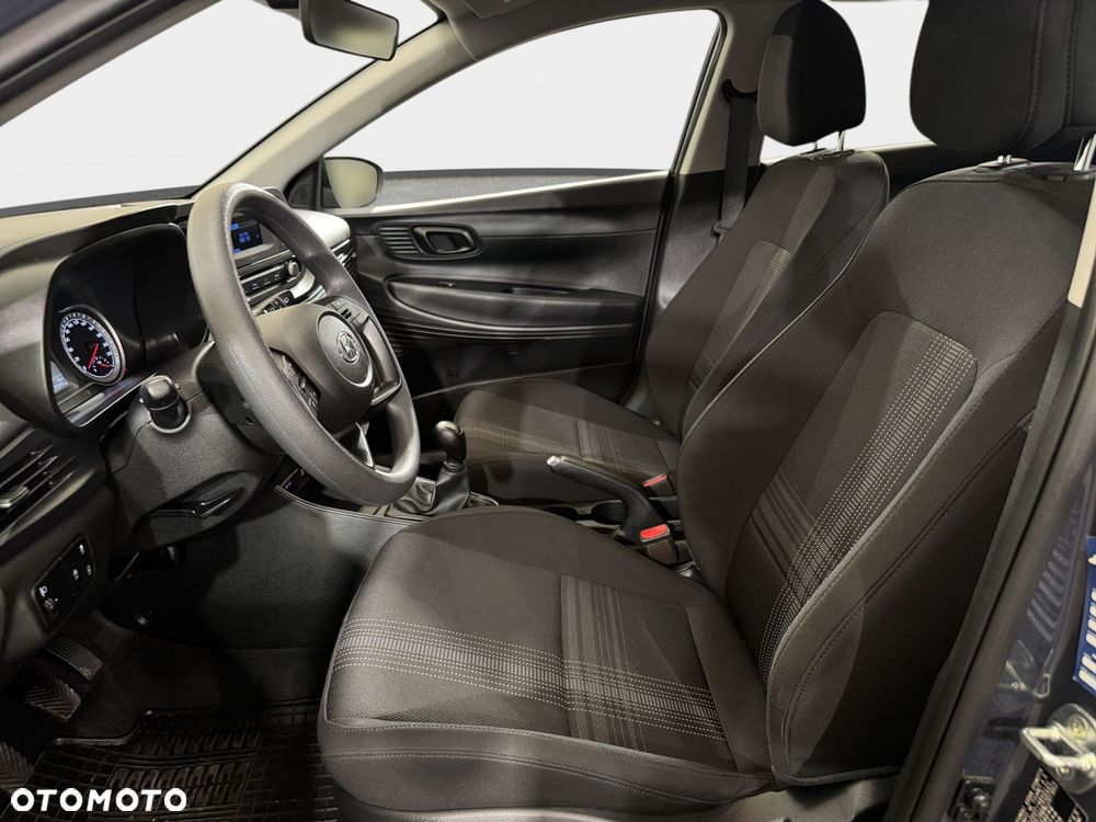 Hyundai i20 - 13